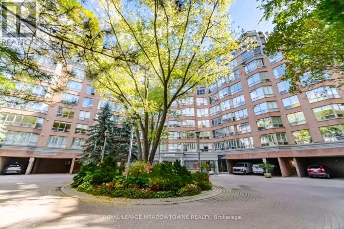 816 - 1 RIPLEY AVENUE, Toronto