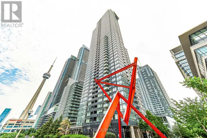 816 - 25 TELEGRAM MEWS, Toronto
