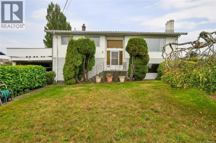 816 Alder St S, Campbell River