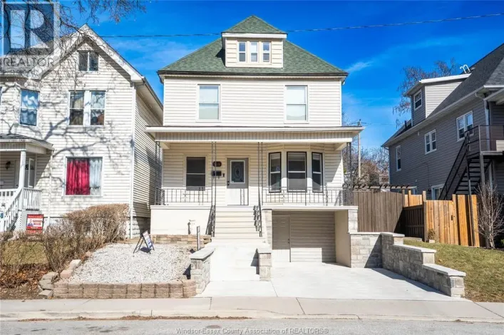 816 DOUGALL AVENUE, Windsor