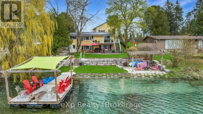 816 MARL LAKE ROAD 8, Brockton