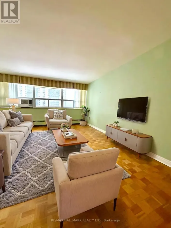 817 - 360 RIDELLE AVENUE, Toronto