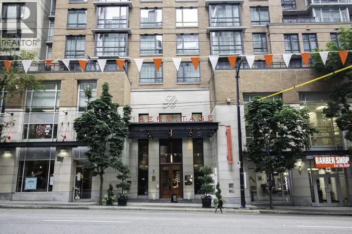 817 788 RICHARDS STREET, Vancouver