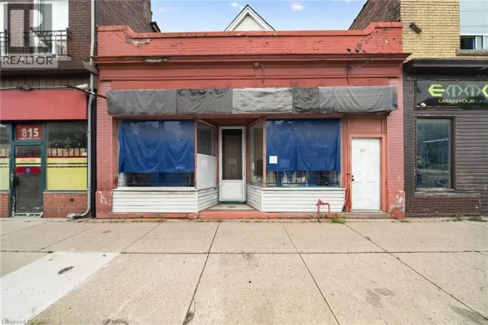 817 KING Street E, Hamilton