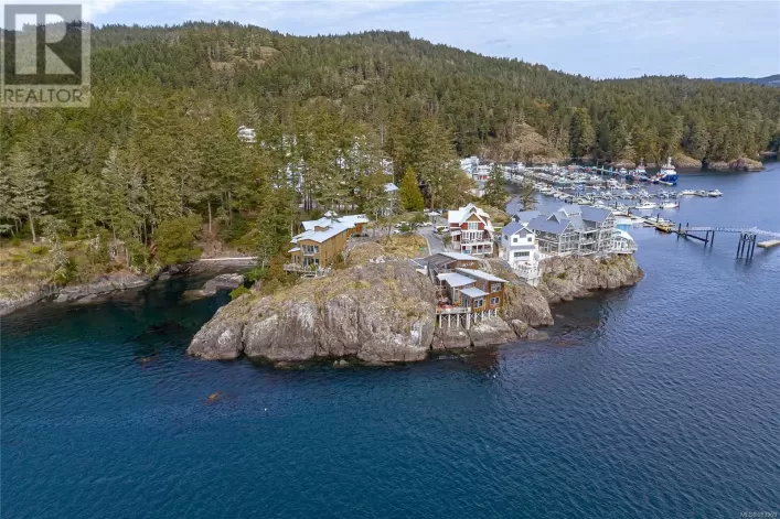 817 Sunset Pt, Sooke
