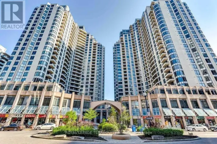 818 - 15 NORTHTOWN WAY, Toronto