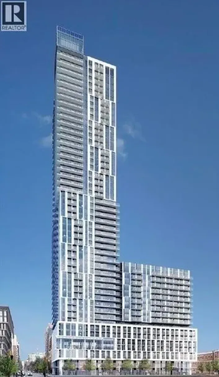818 - 251 JARVIS STREET, Toronto