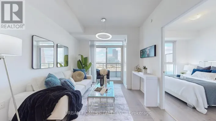 818 - 38 HONEYCRISP CRESCENT, Vaughan