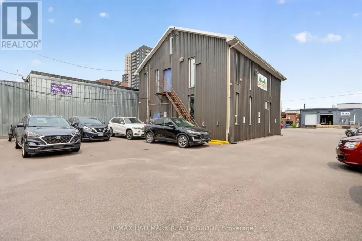 Offices for sale: 818 BOYD AVENUE, Ottawa