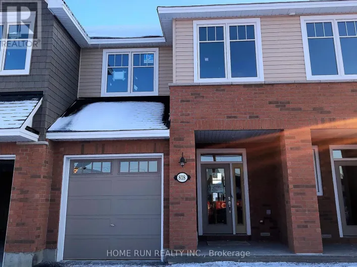 818 CLAPHAM TERRACE, Ottawa