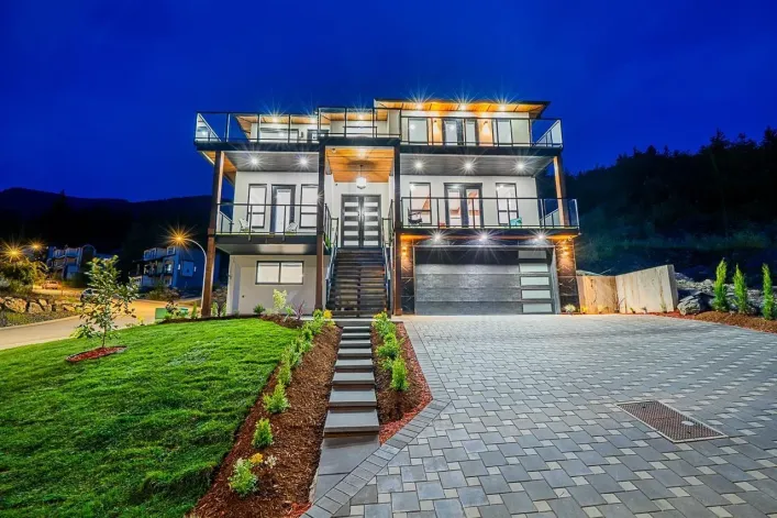 8182 BOUNTY PLACE|Eastern Hillsides, Chilliwack