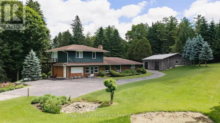 81833 LONDON ROAD, Central Huron