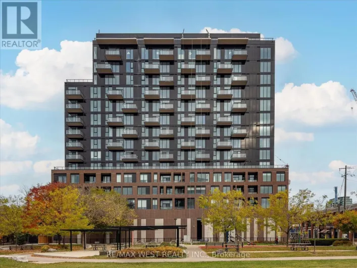 819 - 270 DUFFERIN STREET, Toronto
