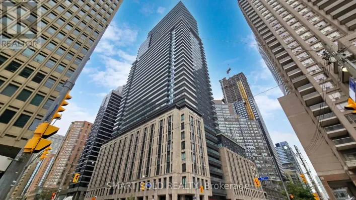 819 - 955 BAY STREET, Toronto