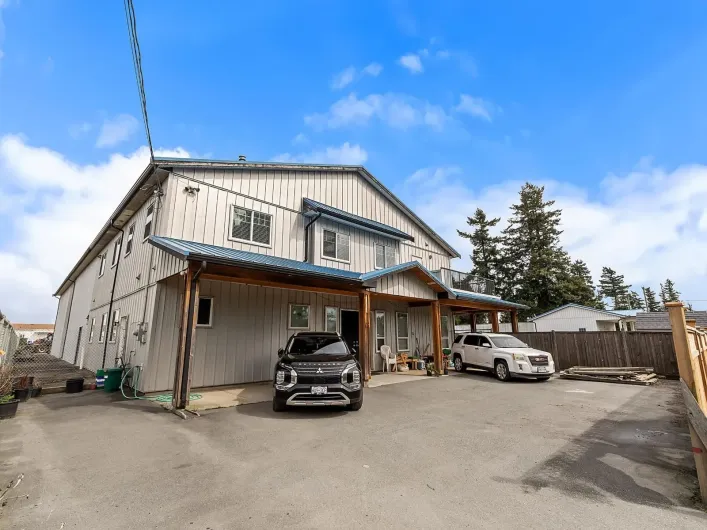 819 CLEARBROOK ROAD, Abbotsford
