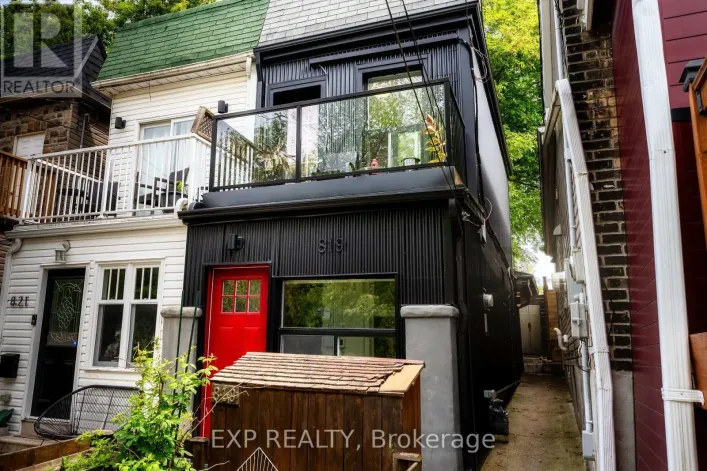 819 CRAVEN ROAD, Toronto