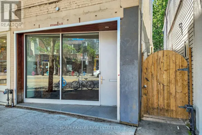 819 DUNDAS STREET W, Toronto