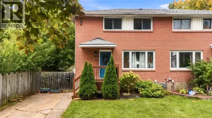 819 ELIZABETH AVENUE, Sarnia