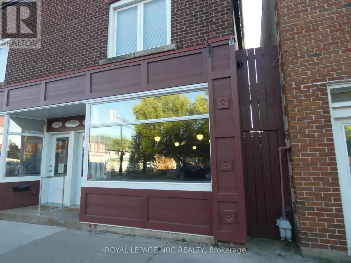 8190-94 CUMMINGTON SQUARE W, Niagara Falls