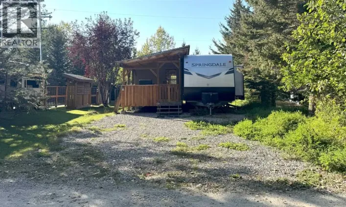 82, 200 4 Avenue SW, Sundre