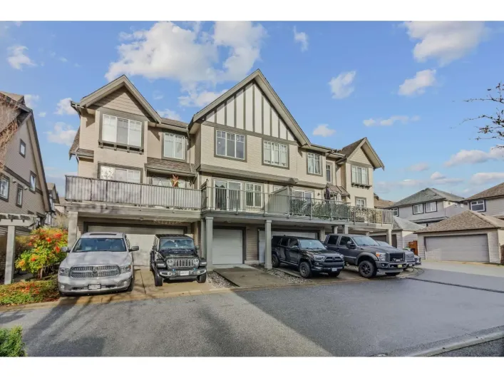 82 20038 70 AVENUE, Langley