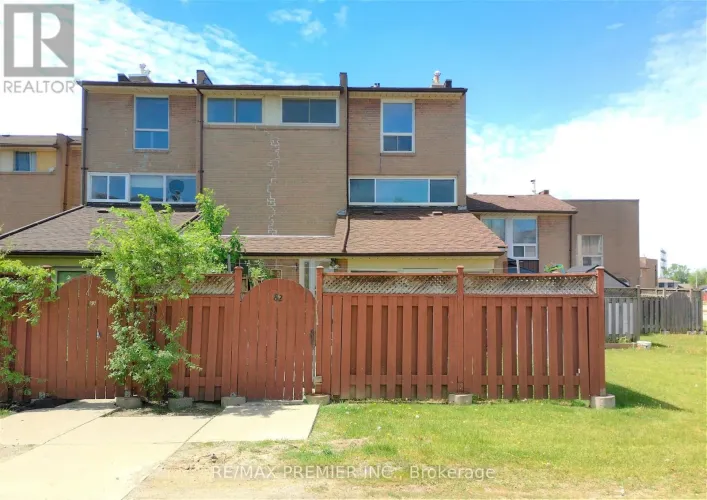 82 - 248 JOHN GARLAND BOULEVARD, Toronto