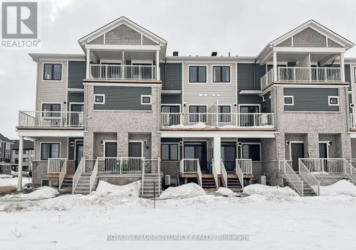 82 - 994 CHAPMAN MILLS DRIVE, Ottawa