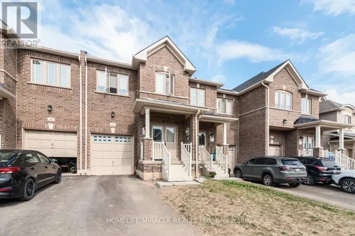Row / Townhouse for sale: 82 BAKER STREET, Thorold