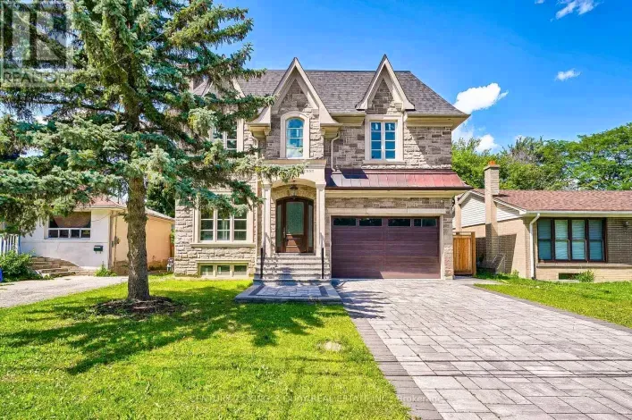 82 CARTIER CRESCENT, Richmond Hill