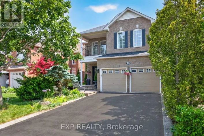82 CASTELLI COURT, Caledon
