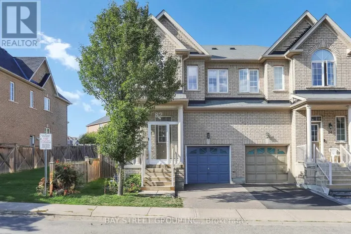 82 COLELUKE LANE, Markham