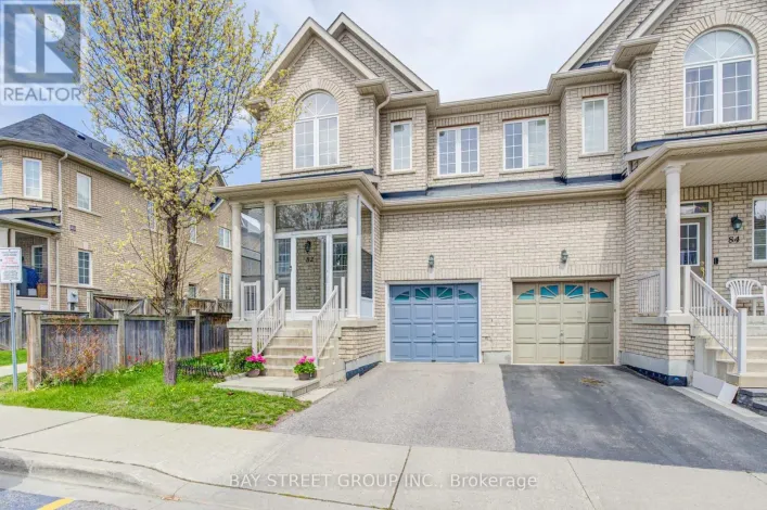 82 COLELUKE LANE, Markham