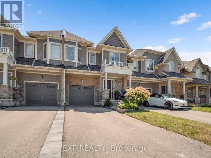 82 DENNIS DRIVE, West Lincoln