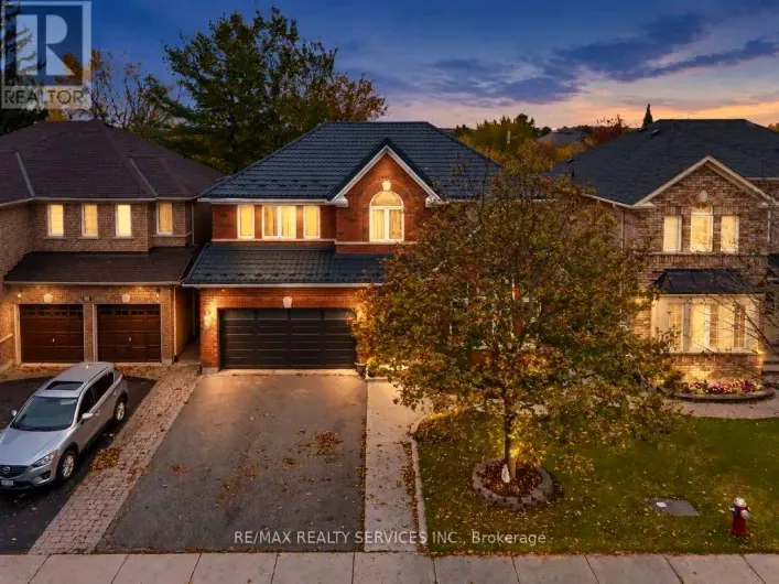 82 DUNVEGAN CRESCENT, Brampton