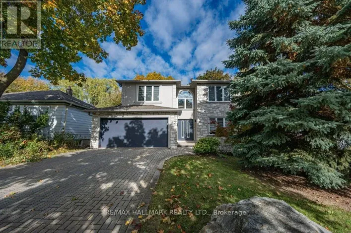 82 GRANDVIEW AVENUE, Markham