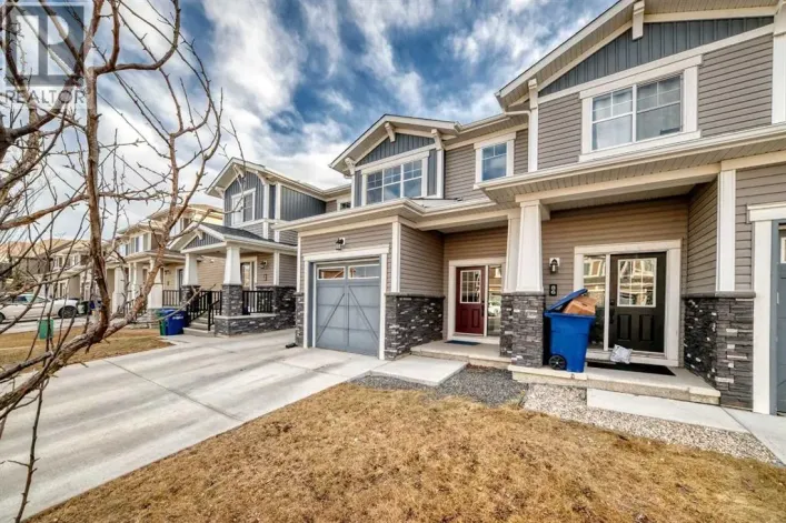 82 Hillcrest Square SW, Airdrie