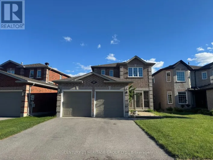 82 KENWELL CRESCENT, Barrie