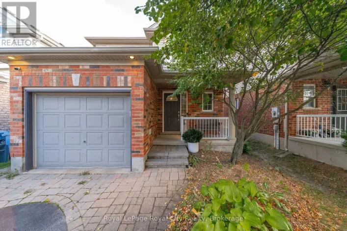 82 LYNCH CIRCLE, Guelph