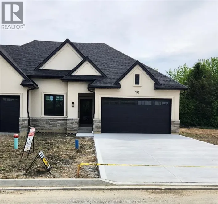 82 MULBERRY COURT, Amherstburg