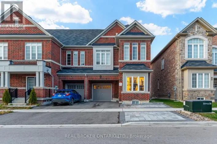 82 NESS DRIVE, Richmond Hill