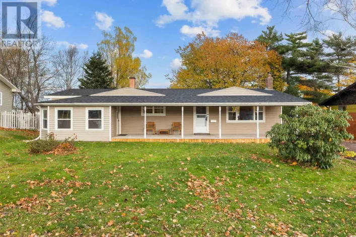 82 Newland Crescent, Charlottetown