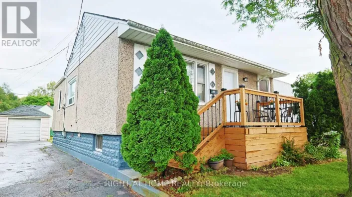 82 NORMANHURST AVENUE, Hamilton
