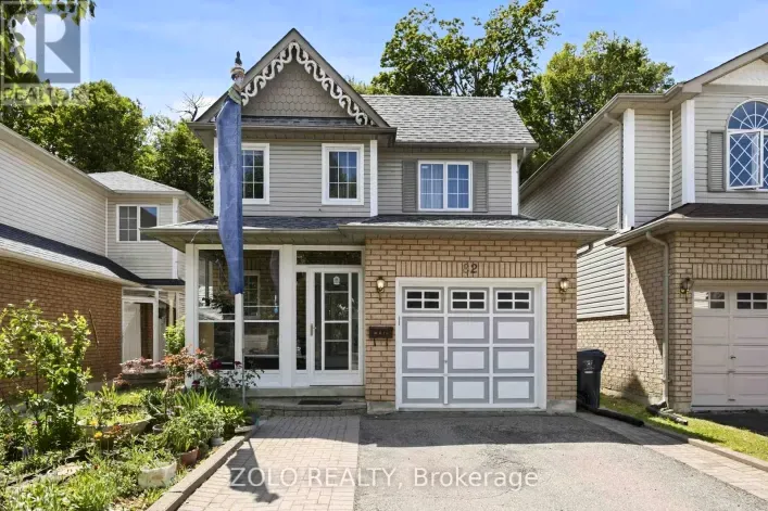 82 PIPERBROOK CRESCENT, Toronto