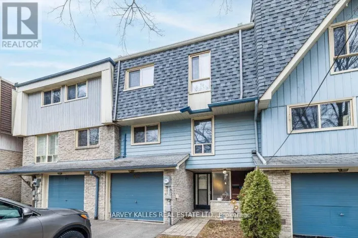 82 POPLAR CRESCENT, Aurora