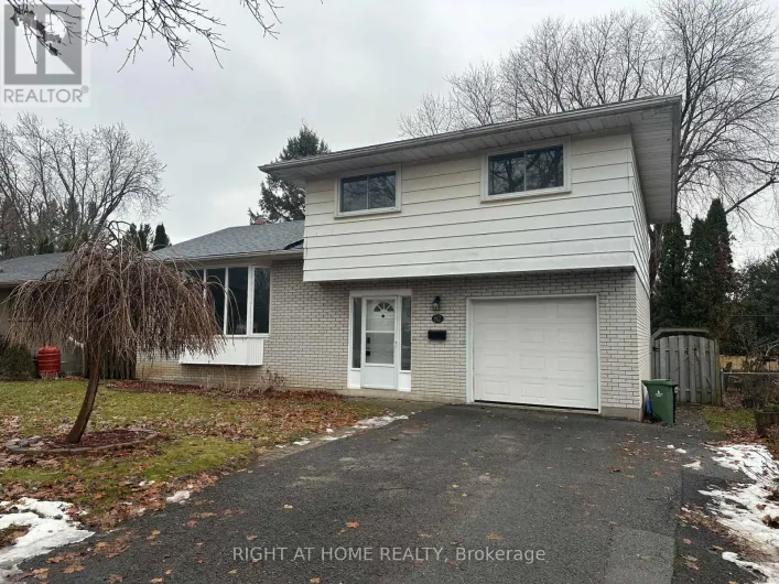 82 QUEEN MARY ROAD, Kingston