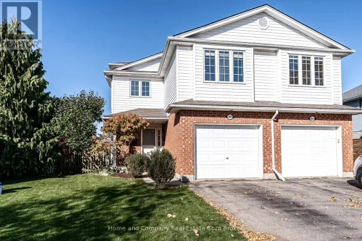 82 WALSH CRESCENT, Stratford