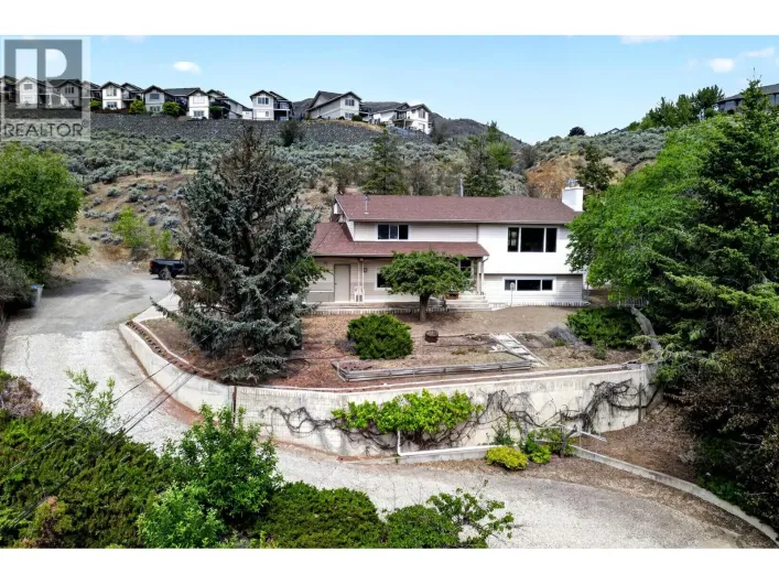 820 ANDERSON Terrace, Kamloops