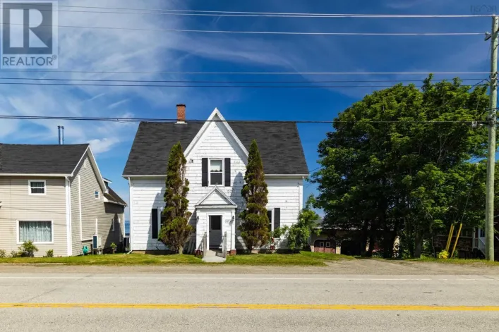 8201 Highway 1, Meteghan