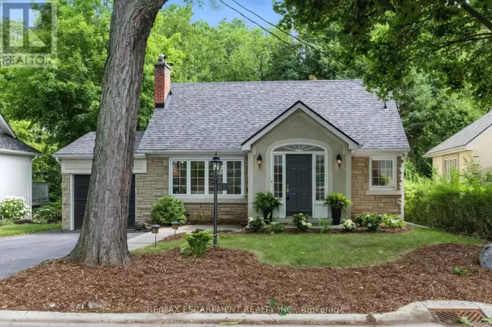 821 SHADELAND AVENUE, Burlington