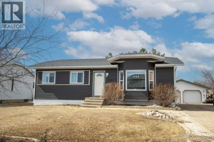 8218 Mission Heights Drive, Grande Prairie